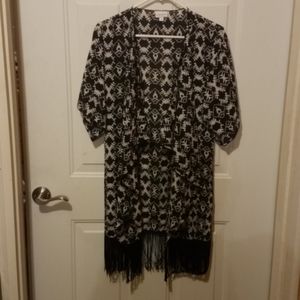 Lularoe small black and white Monroe